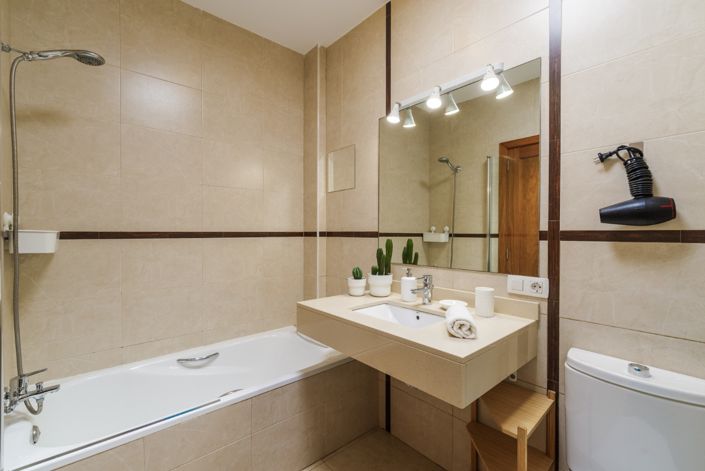 Image No.25-5 Bed Villa for sale