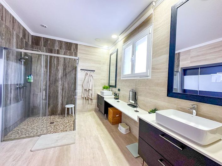 Image No.23-Villa de 4 chambres à vendre à Costa Teguise