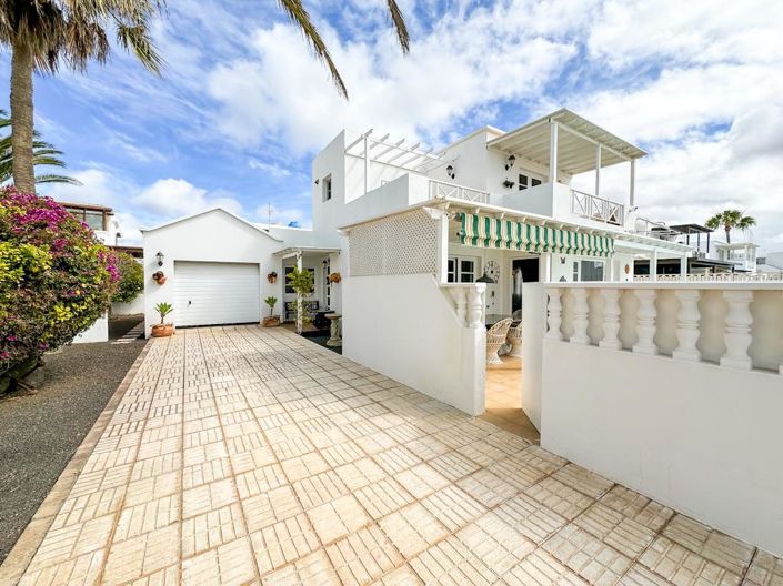 Image No.33-3 Bed Villa for sale