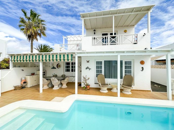 Image No.10-3 Bed Villa for sale