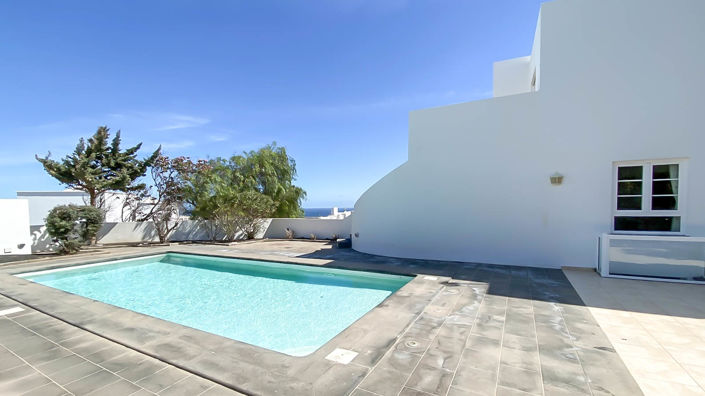 Image No.6-6 Bed Villa for sale