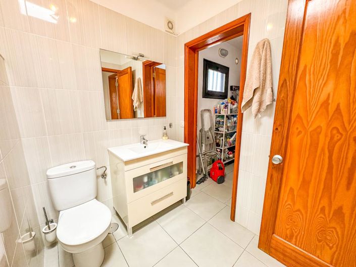 Image No.26-2 Bed Apartment for sale