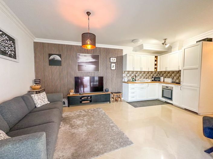 Image No.3-2 Bed Apartment for sale