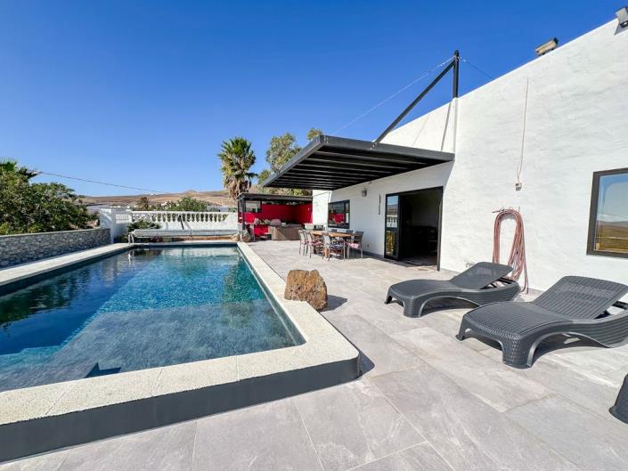 Image No.37-3 Bed Villa for sale