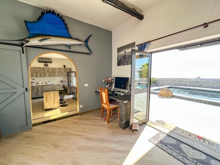 Image No.40-3 Bed Villa for sale