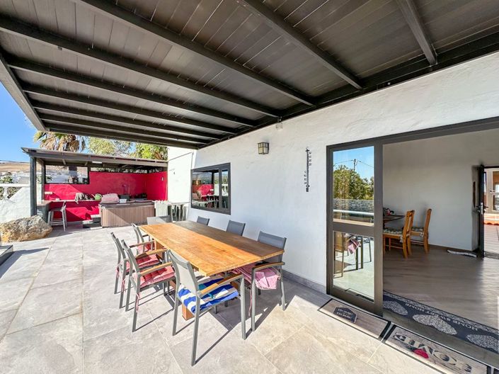 Image No.18-3 Bed Villa for sale