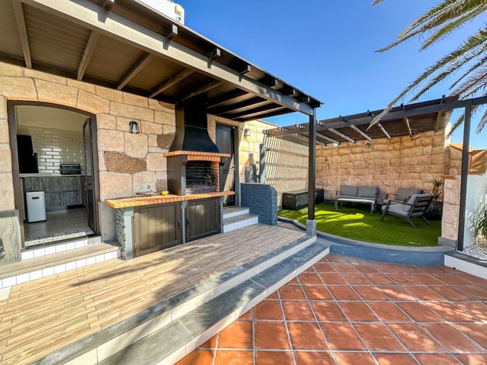 Image No.3-3 Bed Villa for sale