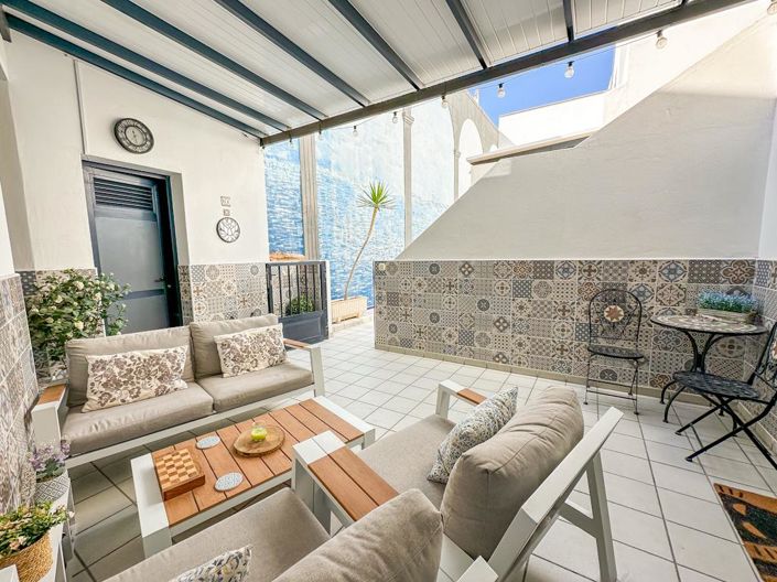 Image No.5-2 Bed Apartment for sale