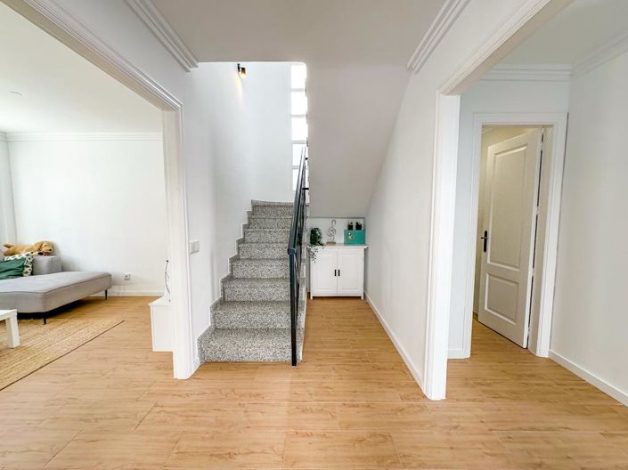 Image No.17-4 Bed Villa for sale