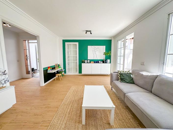 Image No.4-4 Bed Villa for sale