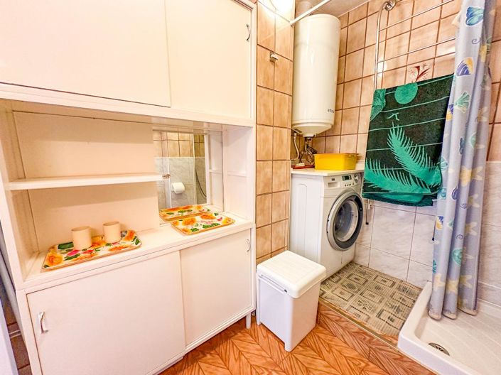 Image No.21-1 Bed Apartment for sale