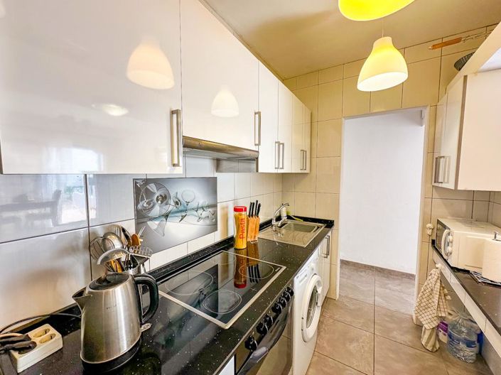 Image No.13-2 Bed Villa for sale