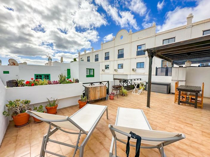 Image No.28-2 Bed Villa for sale