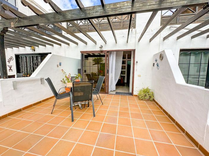 Image No.8-2 Bed Villa for sale