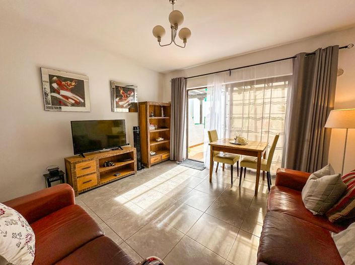 Image No.9-2 Bed Villa for sale