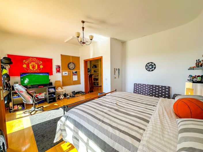 Image No.20-6 Bed Villa for sale