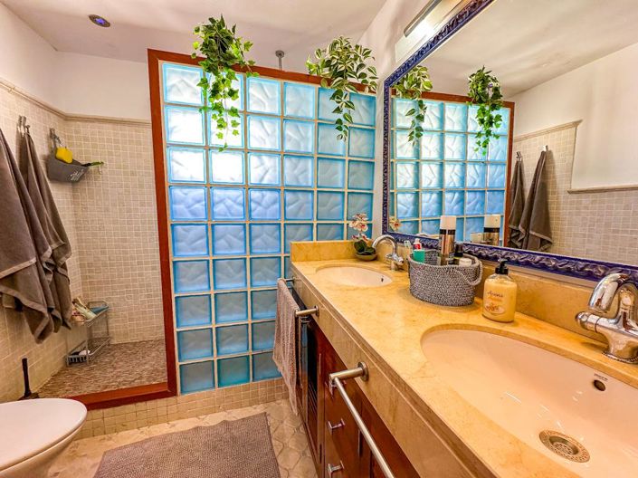 Image No.22-6 Bed Villa for sale