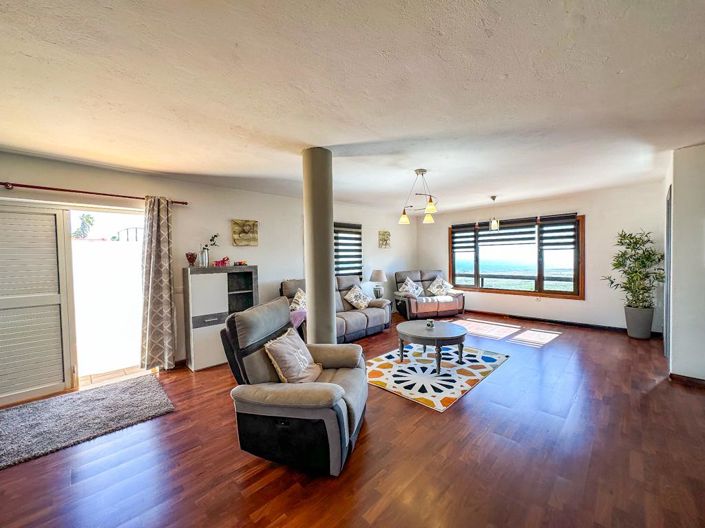 Image No.30-6 Bed Villa for sale