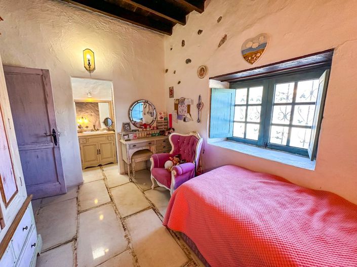 Image No.21-5 Bed Villa for sale