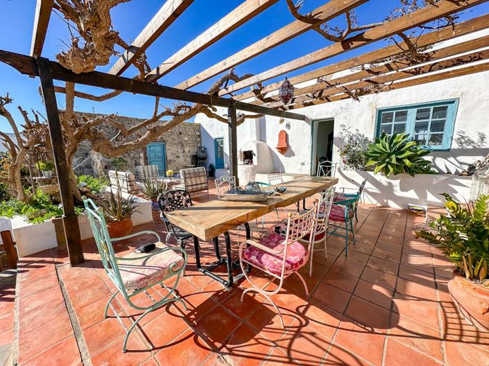 Image No.7-5 Bed Villa for sale