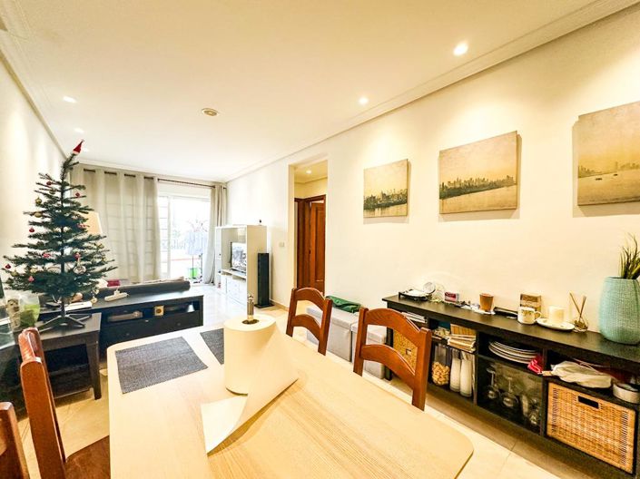 Image No.17-2 Bed Apartment for sale