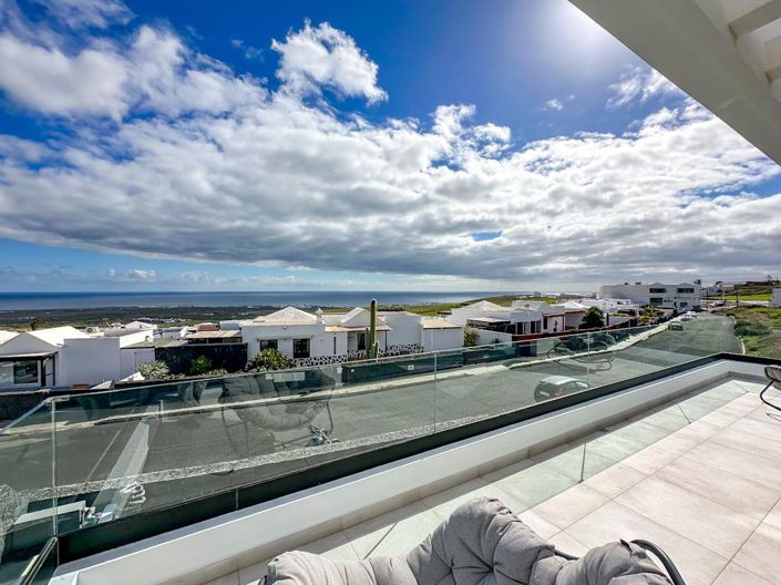 Image No.18-4 Bed Villa for sale