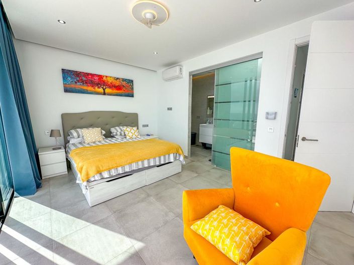 Image No.22-4 Bed Villa for sale