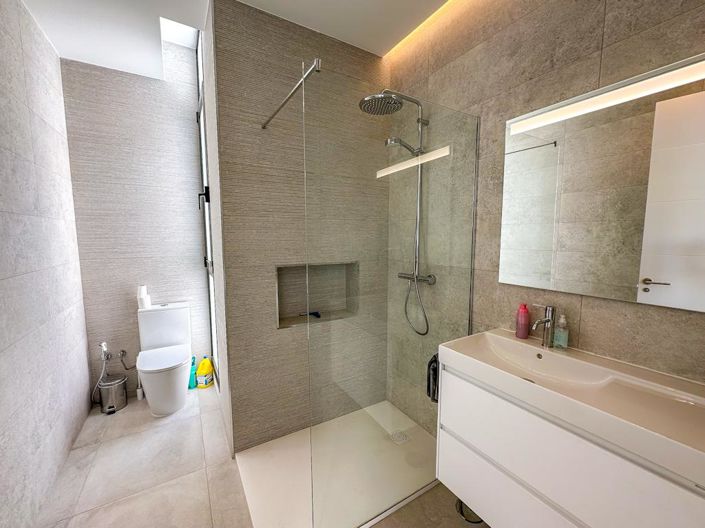 Image No.34-4 Bed Villa for sale