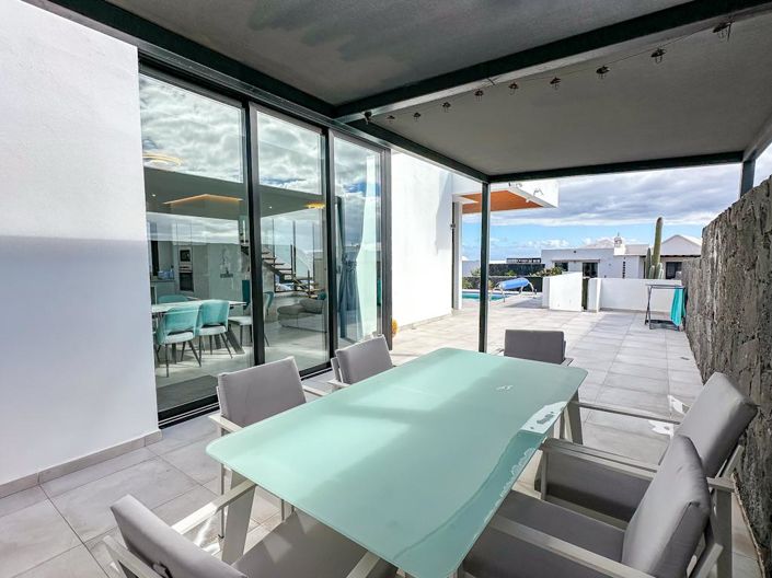 Image No.9-4 Bed Villa for sale