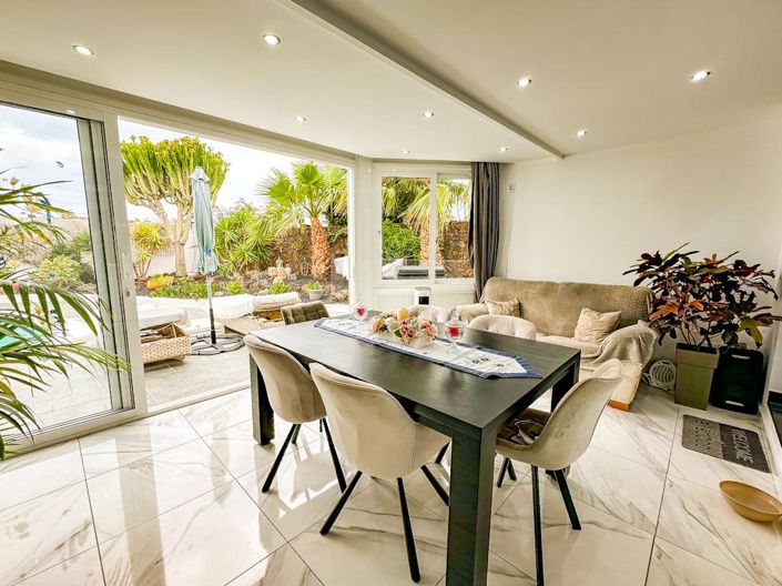 Image No.21-3 Bed Villa for sale