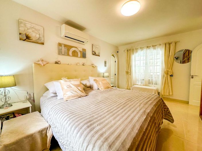 Image No.29-3 Bed Villa for sale