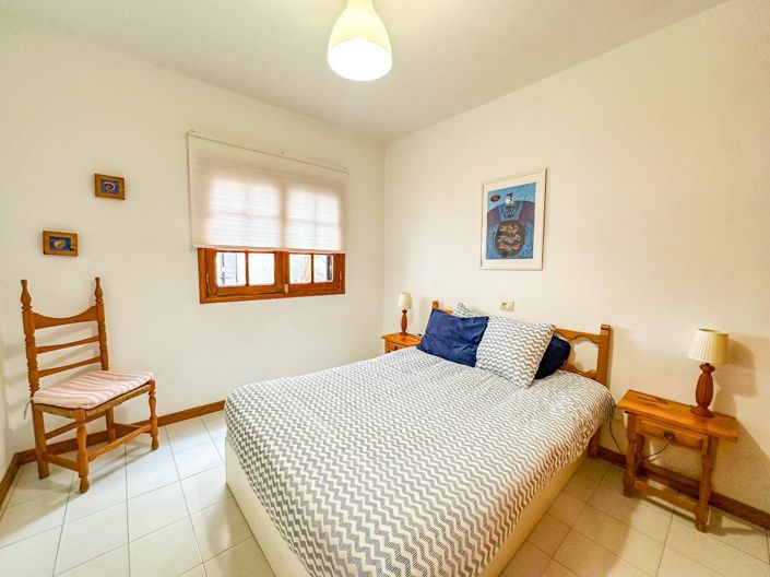 Image No.20-2 Bed Apartment for sale