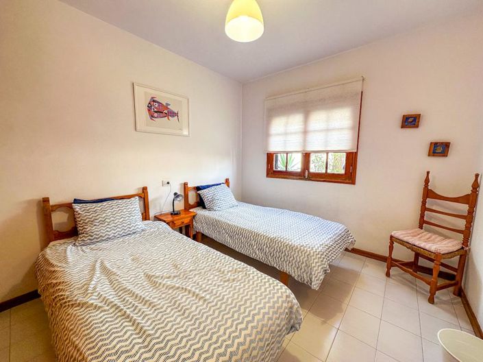 Image No.22-2 Bed Apartment for sale