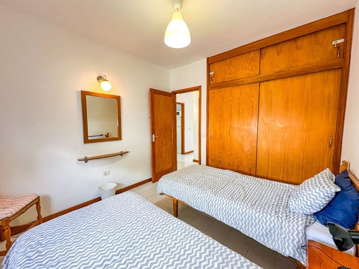 Image No.23-2 Bed Apartment for sale