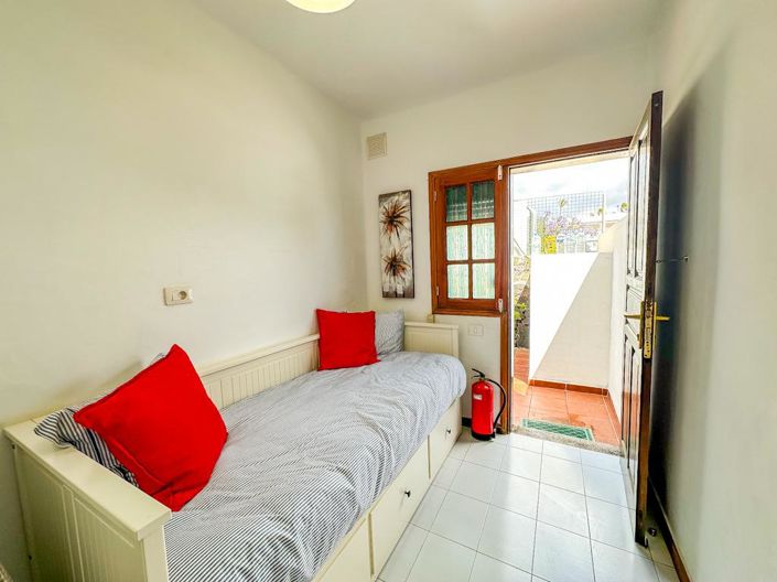 Image No.27-2 Bed Apartment for sale