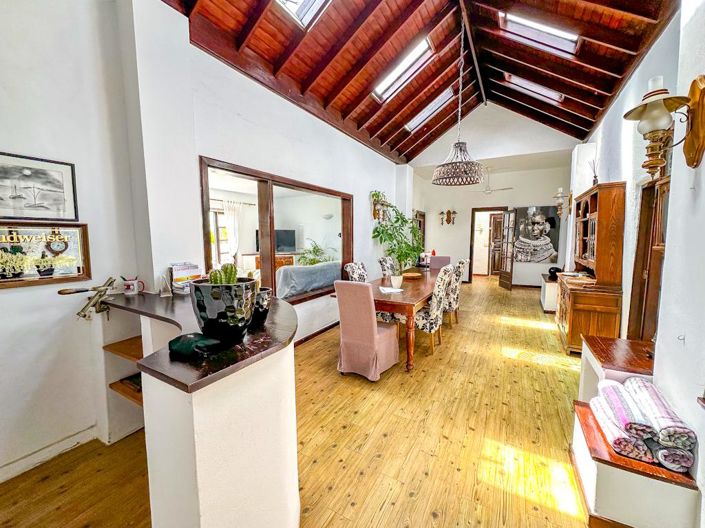 Image No.19-5 Bed Villa for sale