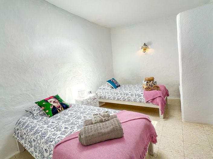 Image No.30-5 Bed Villa for sale