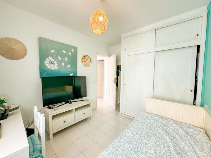 Image No.30-3 Bed Villa for sale