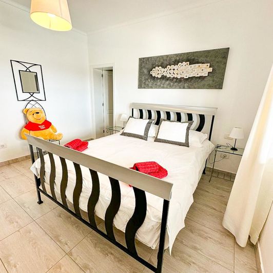 Image No.24-6 Bed Villa for sale