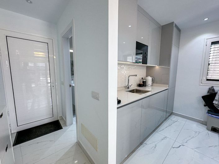 Image No.17-1 Bed Apartment for sale