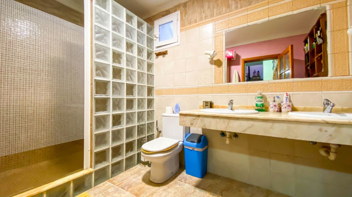 Image No.31-3 Bed Villa for sale