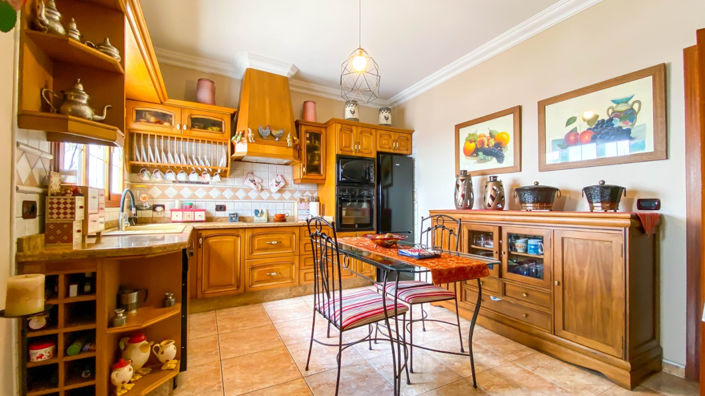 Image No.9-3 Bed Villa for sale