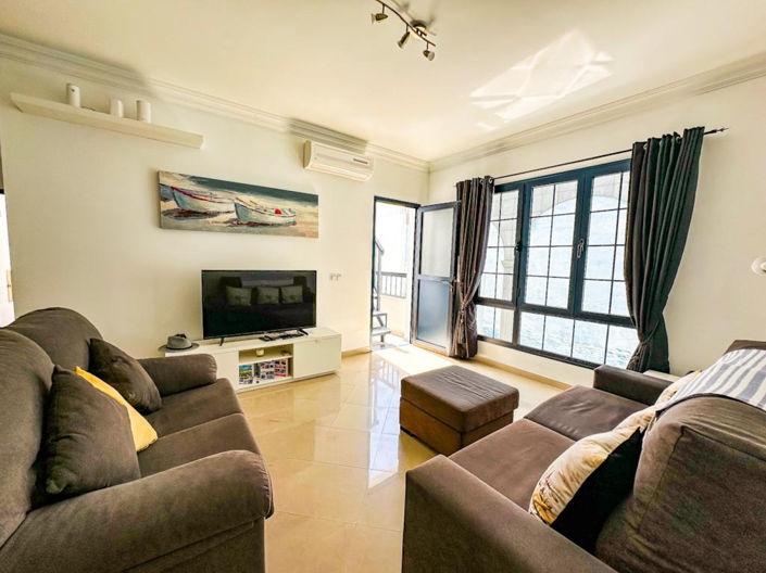 Image No.18-3 Bed Apartment for sale
