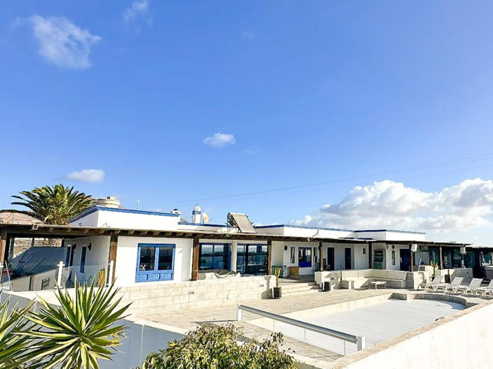 Image No.4-Villa de 6 chambres à vendre à Puerto del Carmen
