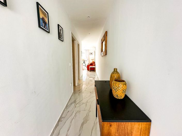 Image No.22-2 Bed Apartment for sale