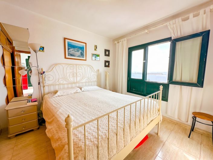 Image No.20-1 Bed Apartment for sale