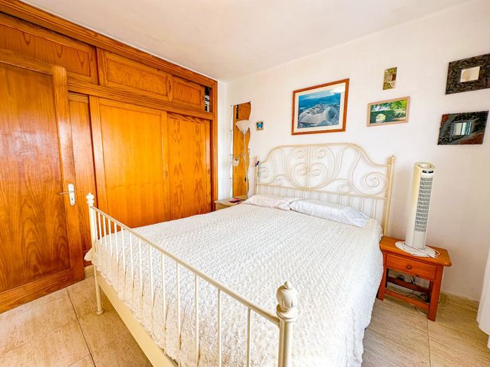 Image No.23-1 Bed Apartment for sale