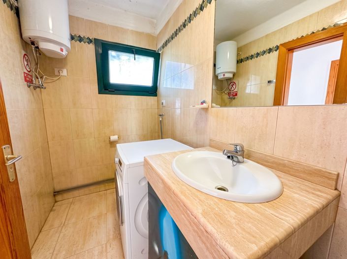 Image No.25-1 Bed Apartment for sale