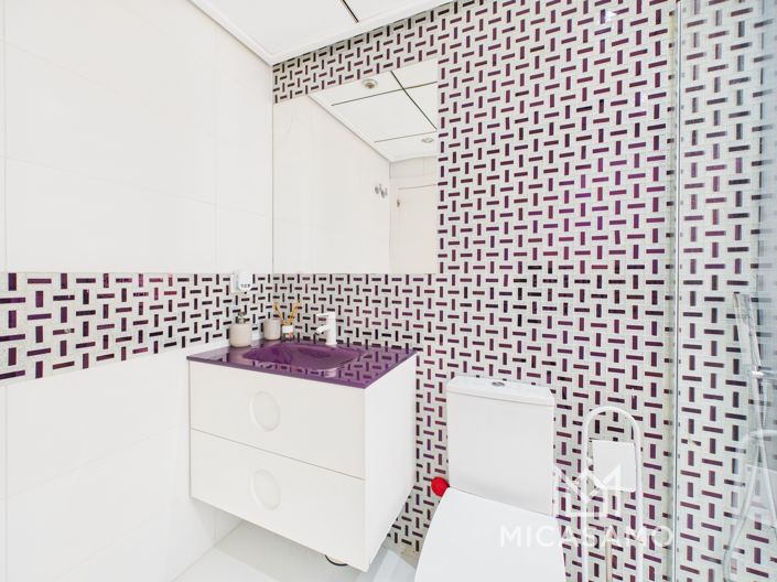 Image No.20-2 Bed Apartment for sale