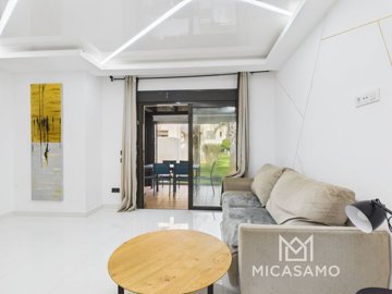 12959stylish2bedrodagolftownhousewithhugeterr